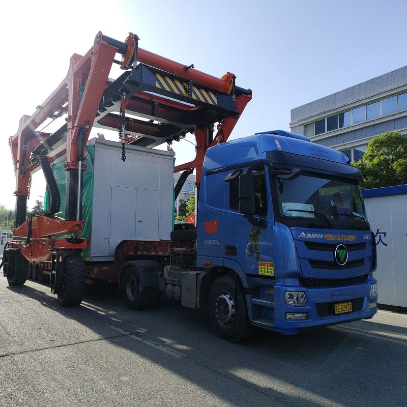 Büyük Boy Yükleri Kaldırmak İçin SPEO Mobil Çatallı Taşıyıcı Vinç 35 Ton